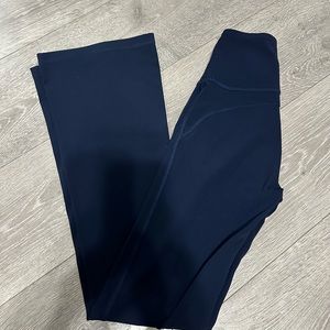 Lululemon Groove Pants size 2 30” inseam